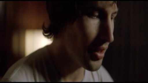 Ceyms Blant həmkarı və həmcinsi Ed Şiranla nişanlandı